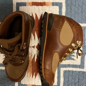 Danner boots Brown Leather Hiking Boots